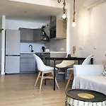 شقة Luxury Penthouse Valentin With Jacuzzi *