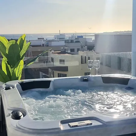 Appartement Luxury Penthouse Valentin With Jacuzzi Corralejo